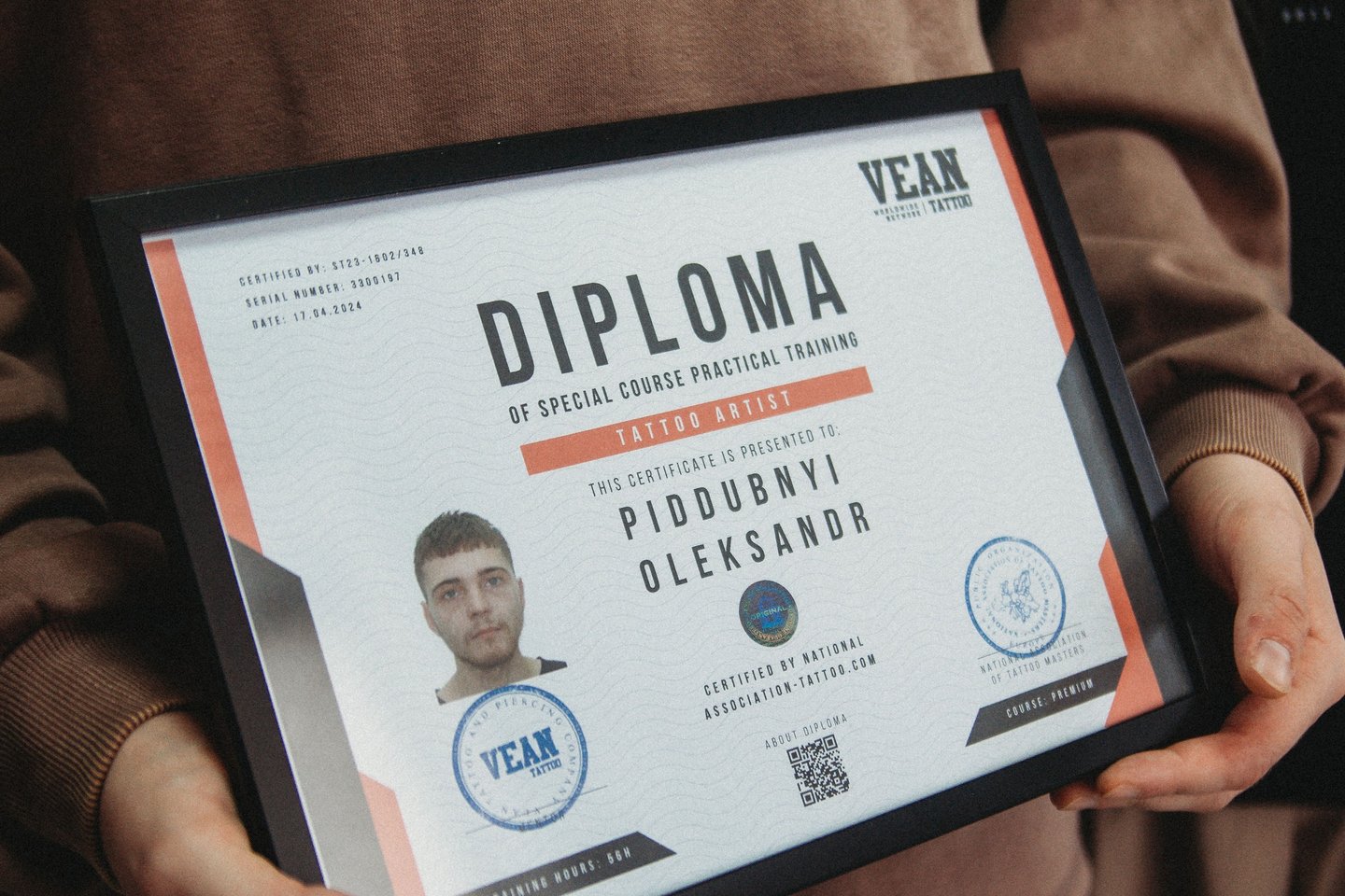 F790B76B-F778-442B-A373-0E58398EEFA1