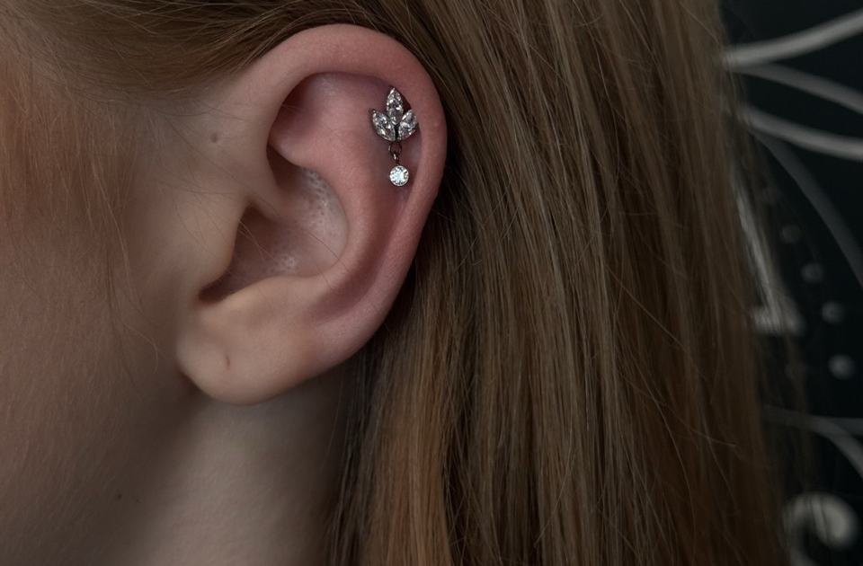 Piercing ucha