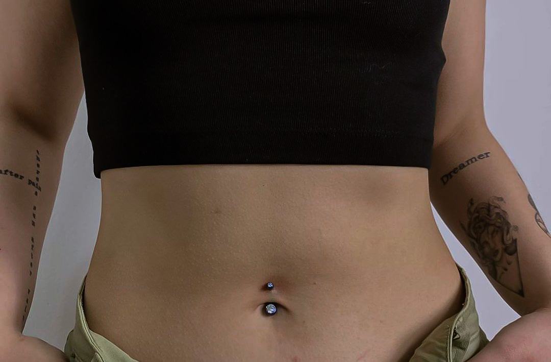 Piercing pupka