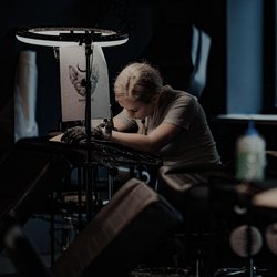 Prečo z vás online kurzy neurobia profesionálneho tetovacieho majstra